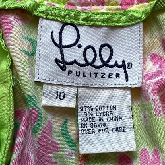 Lilly Pulitzer Floral And Rhino Print Capris Size 10 - Picture 3 of 10